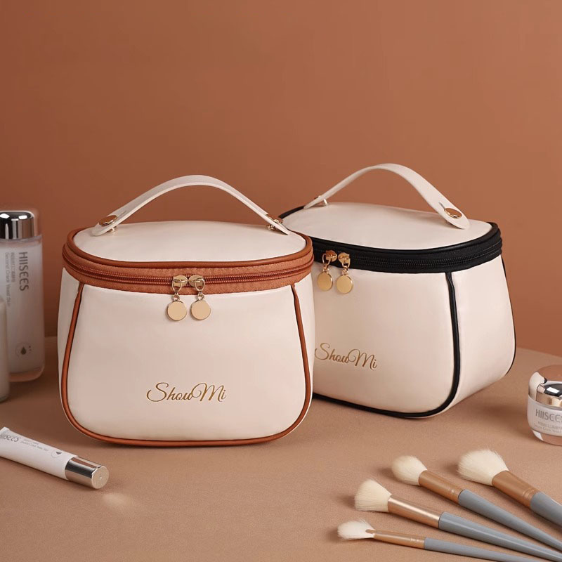 Travel Large Capacity Makeup B - Skincare D'Alba recension och pris