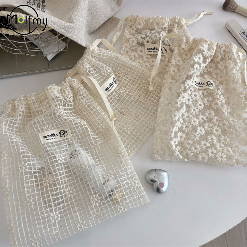 Drawstring Makeup Bag Lace Emb - Skincare D'Alba recension och pris