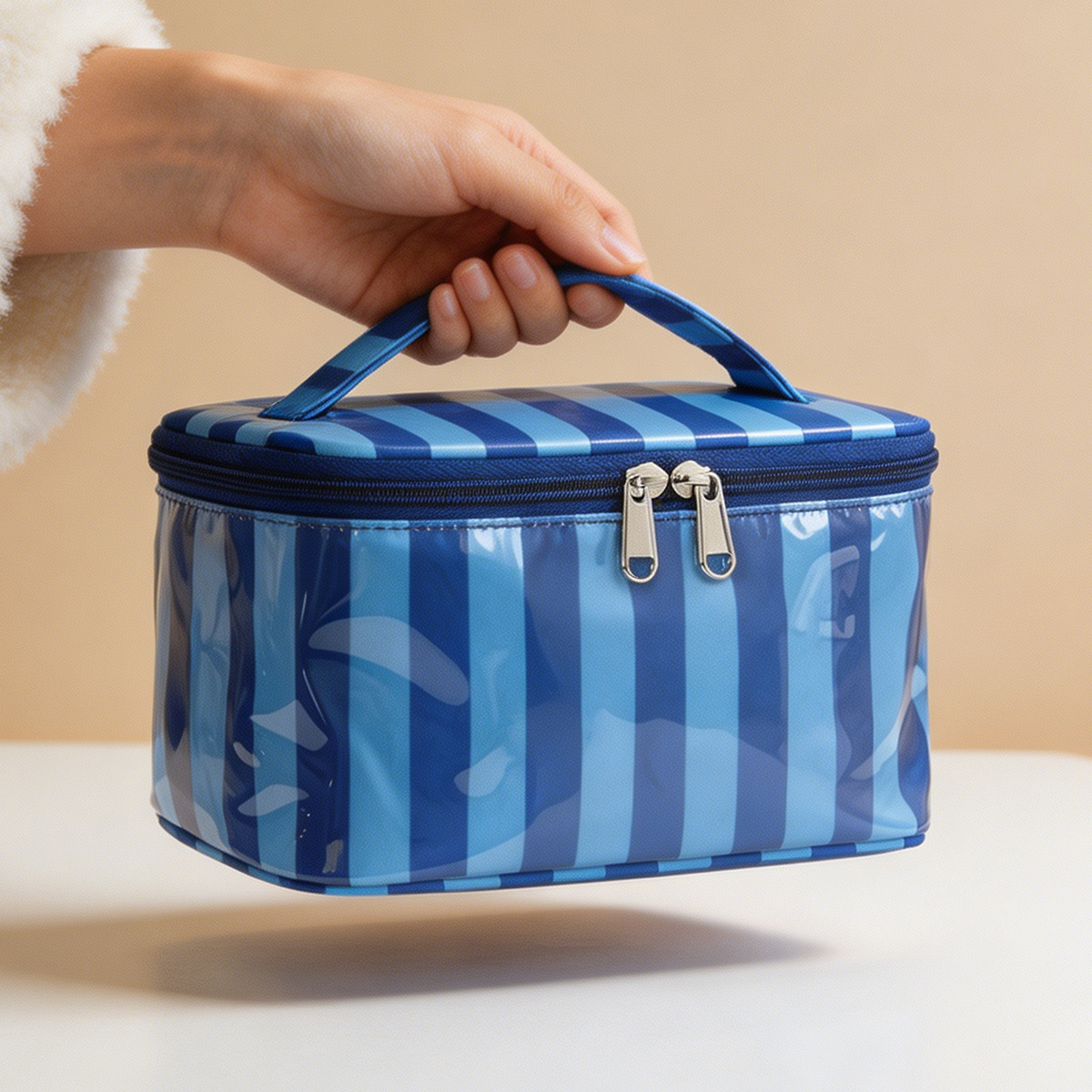 PVC Stripe Large Capacity Cosm - Skincare D'Alba recension och pris